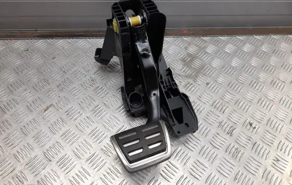 Audi A3 S3 8V Brake pedal 5Q0723143 5Q1723058AK