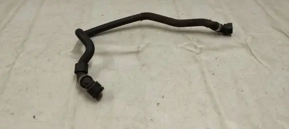 BMW 5 F10 F11 Engine coolant pipe/hose 8513604
