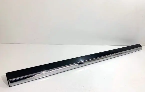 Volvo S80 Front door trim (molding) 