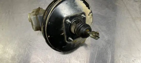 Renault Kangoo I Brake booster 8200666509