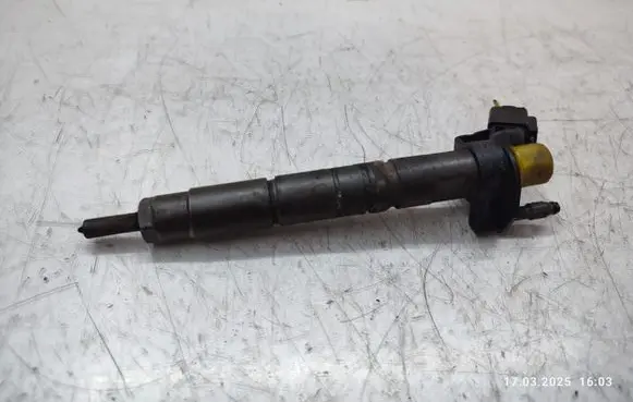 Fuel injector