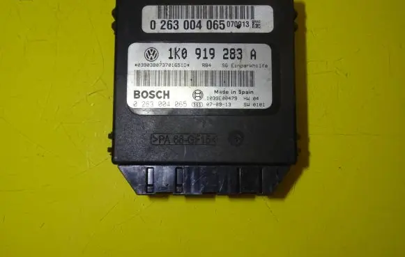 Volkswagen Golf V Parking PDC control unit/module 1K0919283A 0263004065