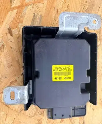 Hyundai i40 Other control units/modules 953003Z100