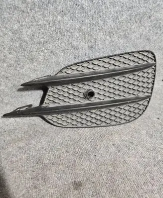 Mercedes-Benz E W213 Front bumper lower grill A2138856800