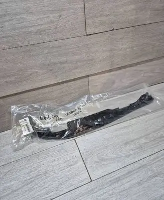 Mini One - Cooper F56 F55 Front door rubber seal 7322457