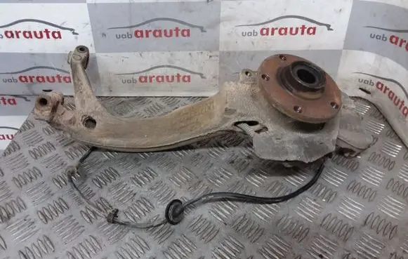 Audi A4 S4 B5 8D Front wheel hub spindle knuckle 8D0407257M