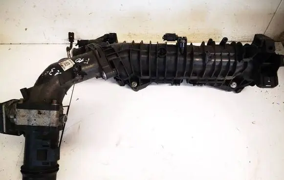 BMW 5 F10 F11 Intake manifold 780799105 7807991