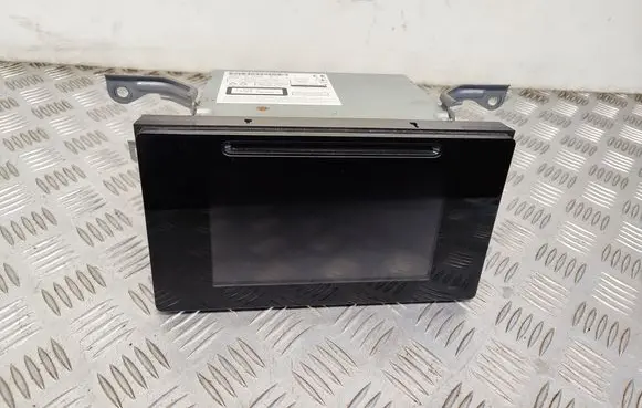 Toyota Auris E180 Radio/CD/DVD/GPS head unit 8614002360