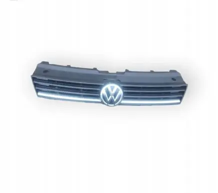 Volkswagen Polo V 6R Front bumper upper radiator grill 6C0853600