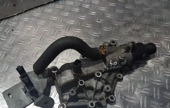Renault Megane II Engine coolant pipe/hose 8200388630 nenusttayta