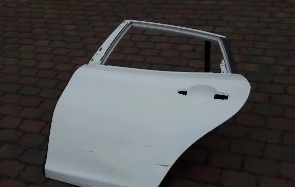 Infiniti Q70 Y51 Front door H210A-1MAMA