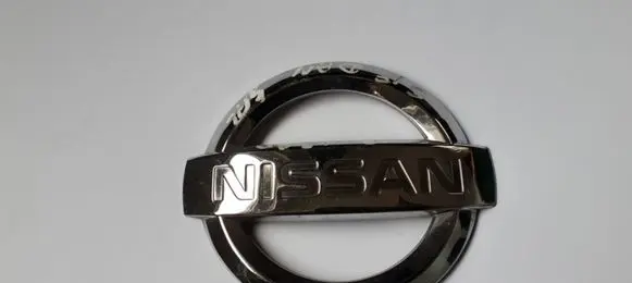 Nissan Primera Manufacturers badge/model letters 84890AU300