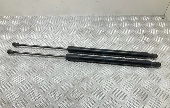 Volkswagen Golf VII Tailgate/trunk strut/damper 5G6827550C