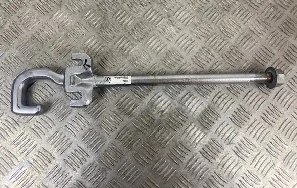 Jeep Grand Cherokee WL Towing hook eye 68402989AA