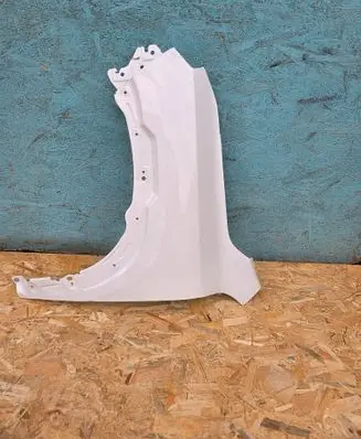 Dacia Spring Fender 