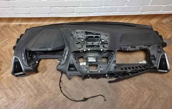 Ford Transit Custom Dashboard BK21V044K82AB V04304A BK21V018W18AA