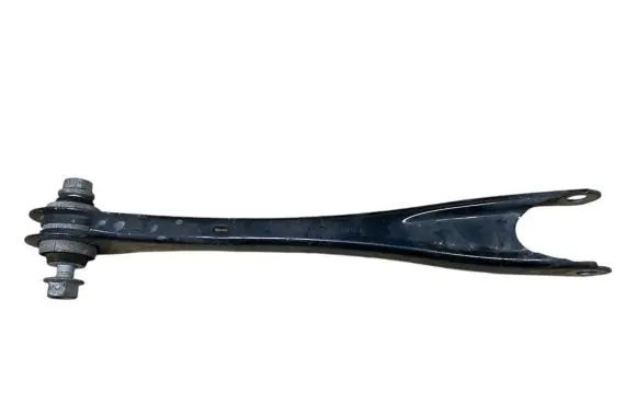 Rear control arm