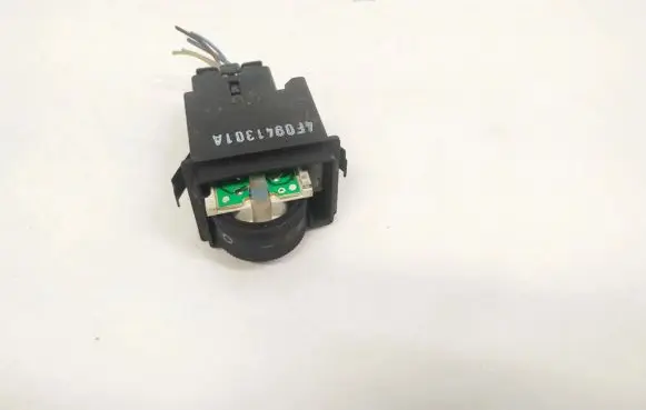 Audi A6 S6 C6 4F Headlight level height control switch 4F0941301A
