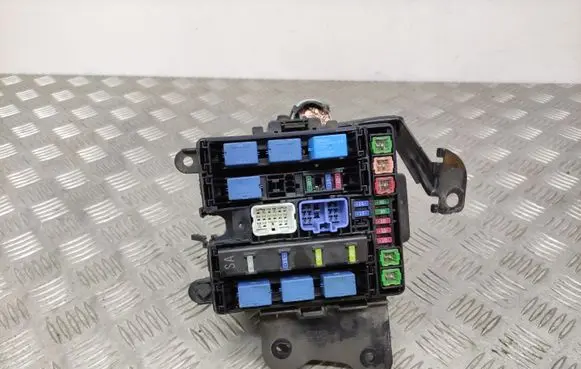 Suzuki Grand Vitara II Fuse module