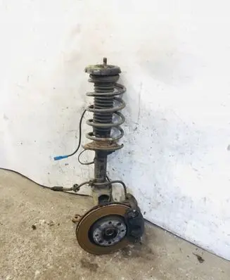 Peugeot 208 Front wheel hub spindle knuckle