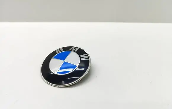 BMW 5 F10 F11 Manufacturer badge logo/emblem 8132375 813237505 10333410