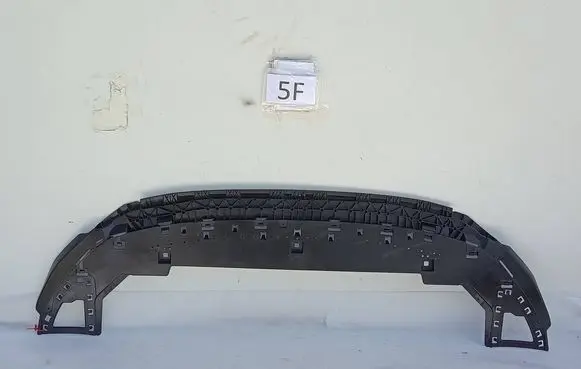 Audi A3 8Y Front bumper skid plate/under tray 8Y0807233D