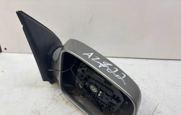 Nissan X-Trail T30 Front door electric wing mirror E13010621 8282A