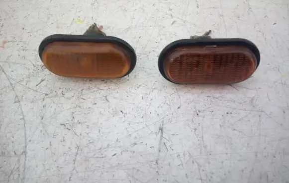 Renault Scenic I Front fender indicator light