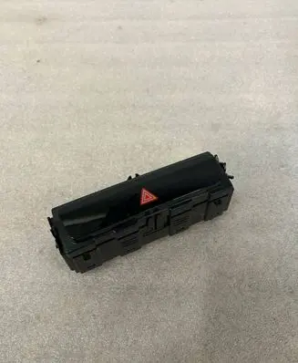 Audi A5 Hazard light switch 85E925301AJ