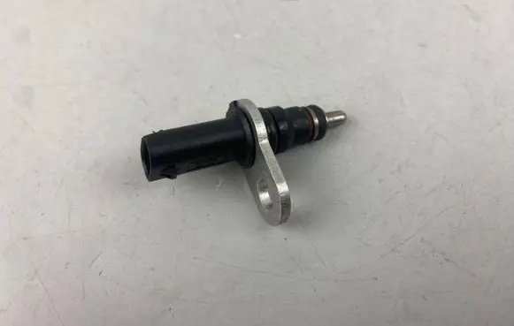 Audi A3 S3 8V Fuel temperature sensor 06K919523