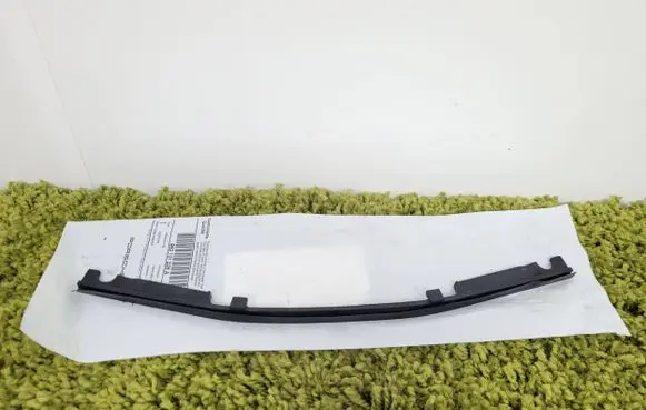 Porsche 911 992 Top upper radiator support slam panel 992121228a