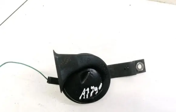 Nissan Primera Horn signal E9011157 703881157