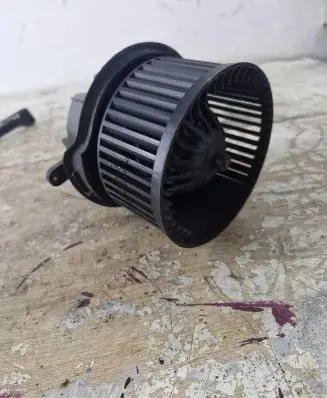 Heater fan/blower