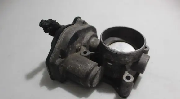 Volvo S40 Engine shut-off valve 