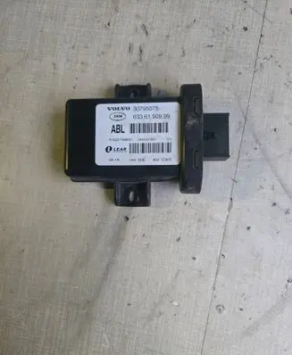 Volvo S80 Light module LCM 30795075 6336190999 532275800