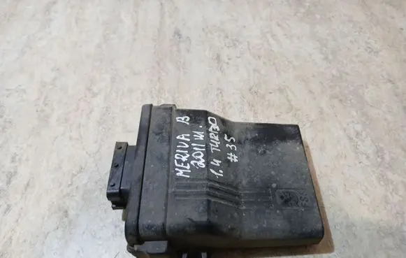 Opel Meriva B LP gas control unit module 67R011002