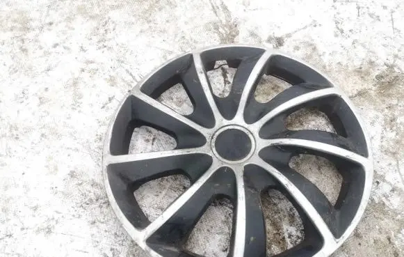 Citroen Berlingo R15 wheel hub/cap/trim 44774 447-74