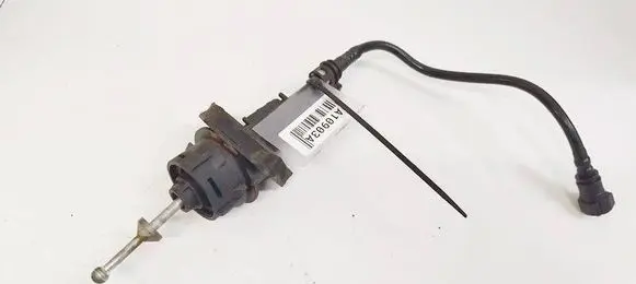 Clutch master cylinder