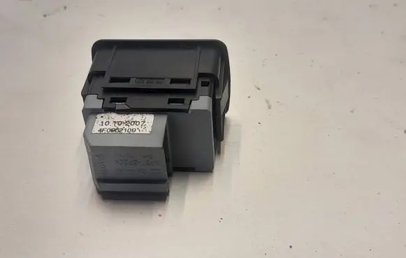 Audi A6 S6 C6 4F Alarm switch 4F0962109 ZZ9696097 10102007