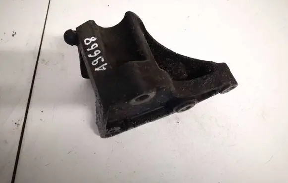 Opel Vectra C Engine mounting bracket 13112030