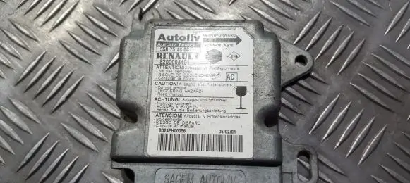 Renault Kangoo I Airbag control unit/module 550751800 8200098401