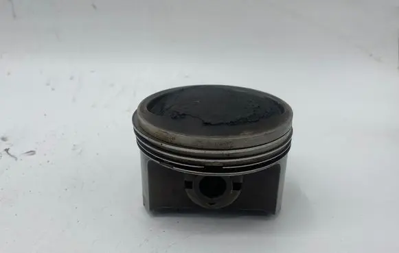 Porsche 911 Piston 91110394901