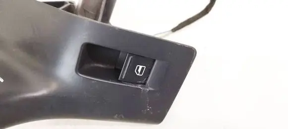 Volkswagen Golf Plus Electric window control switch 7L6959855B