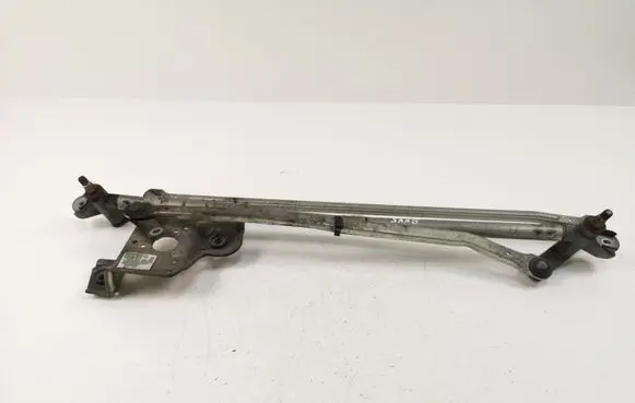 Saab 9-5 Front wiper linkage 