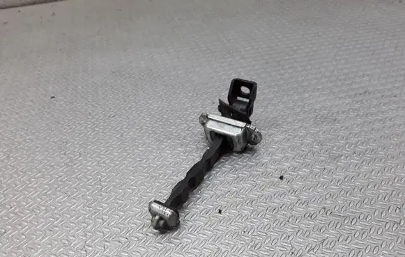 Skoda Octavia Mk2 (1Z) Front door check strap stopper