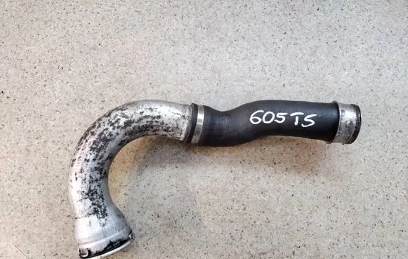 Volkswagen Transporter - Caravelle T5 Intercooler hose/pipe 7H0145762E15A 7H0145762E