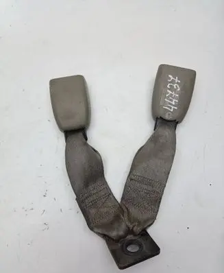 Chrysler Sebring (ST-22 - JR) Rear seatbelt buckle 58052062