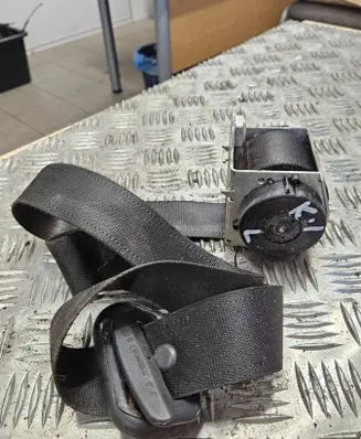 Opel Astra H Front seatbelt 602143000 050517