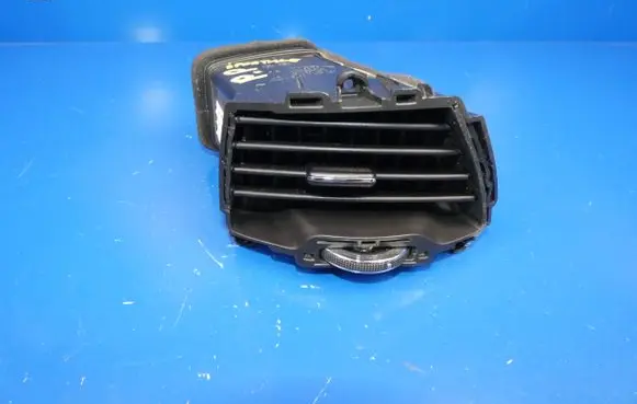 KIA Sportage Dashboard side air vent grill/cover trim