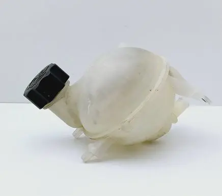 Peugeot 307 Coolant expansion tank/reservoir 